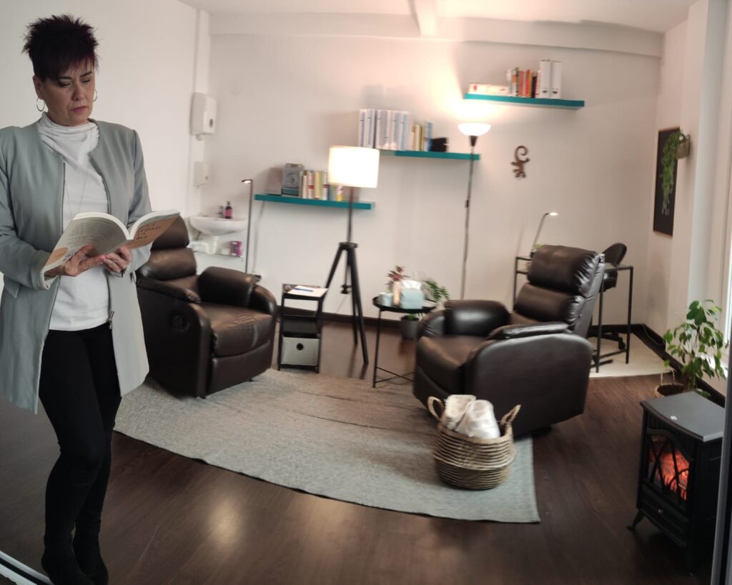 Consulta de psicología. Psicoterapia y sesiones